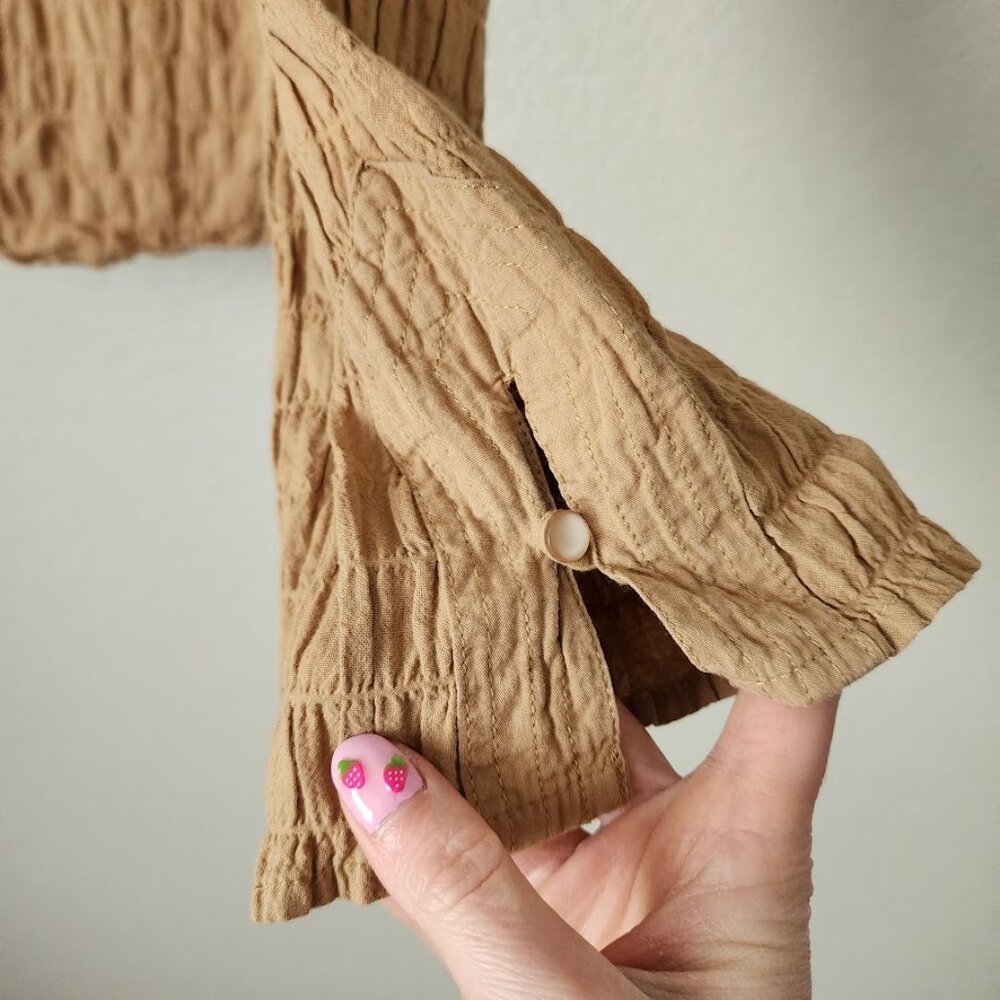 ANDREW & CO VINTAGE Crinkle Textured Button Front Blouse Y2K Latte L‎ - Picture 5 of 7